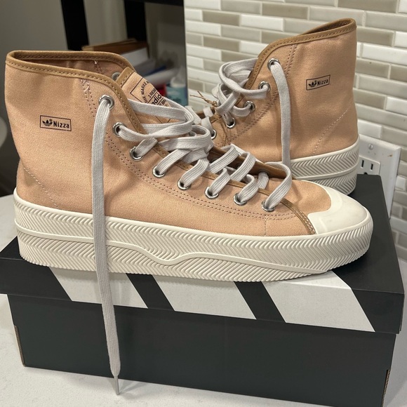 Adidas Nizza High-Top Sneakers in Beige and Off-White - Picture 1 of 2